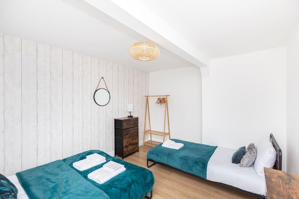 Apartment Sleeps 6 The Lovely Lock Off *