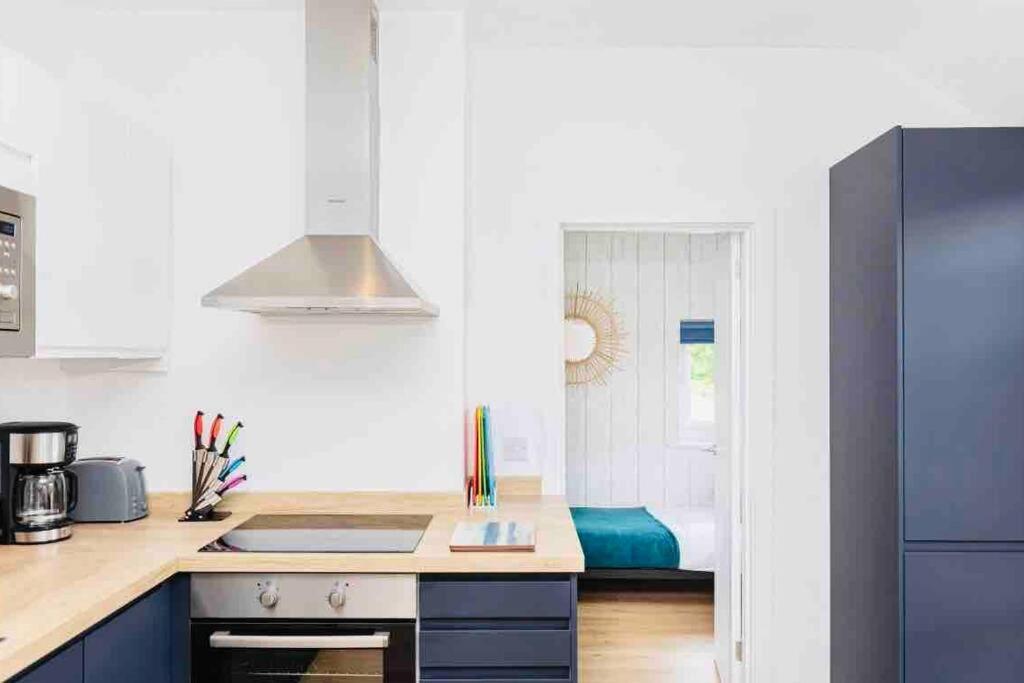 Apartment Sleeps 6 The Lovely Lock Off Lymington